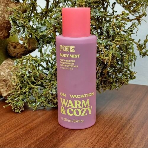 Victoria's Secret Warm & cozy on vacation fragrance mist