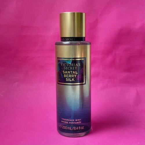Victoria’s Secret Santal berry silk fragrance mist